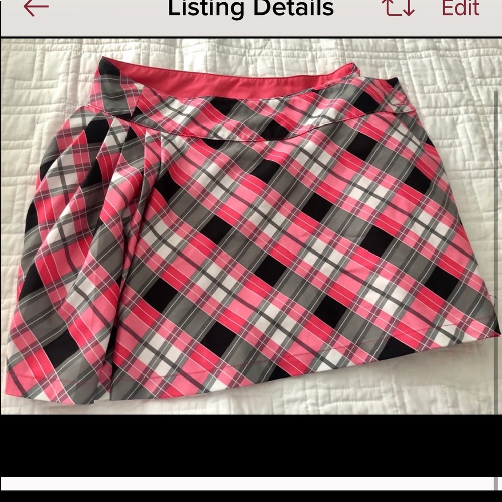 Reversible skirt/ pink or plaid